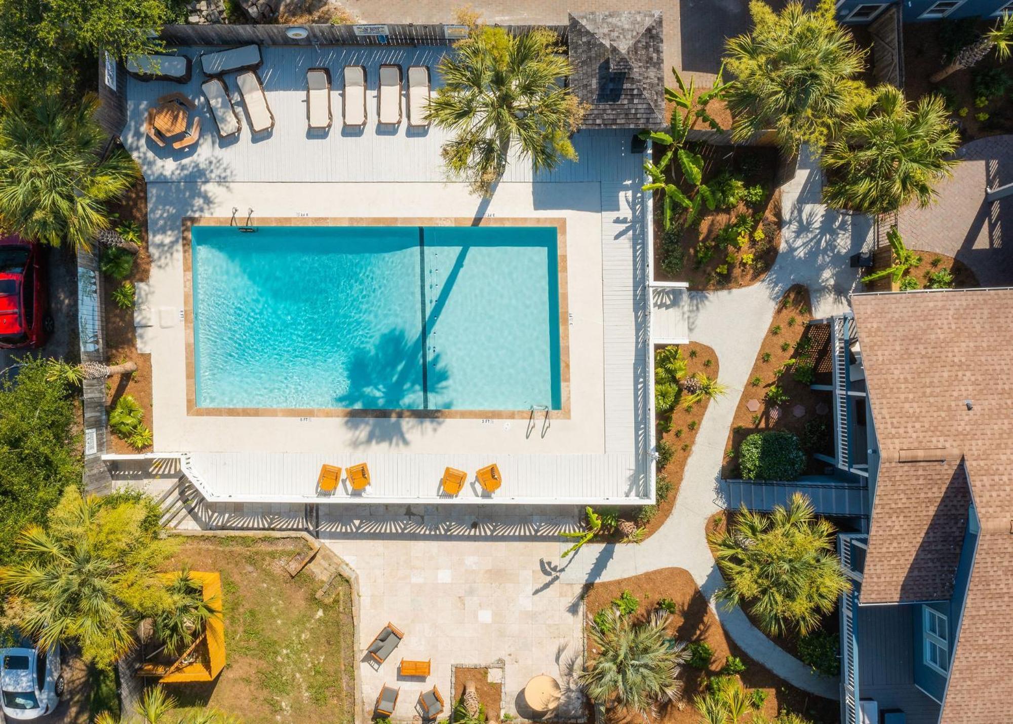 Folliday Inn - The Ariston - Room 34 فولي بيتش المظهر الخارجي الصورة